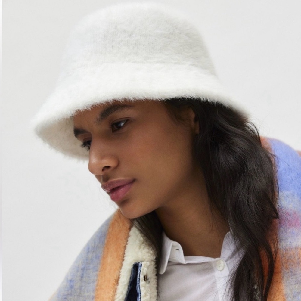 Urban Outfitters Soft Cream Bucket Hat